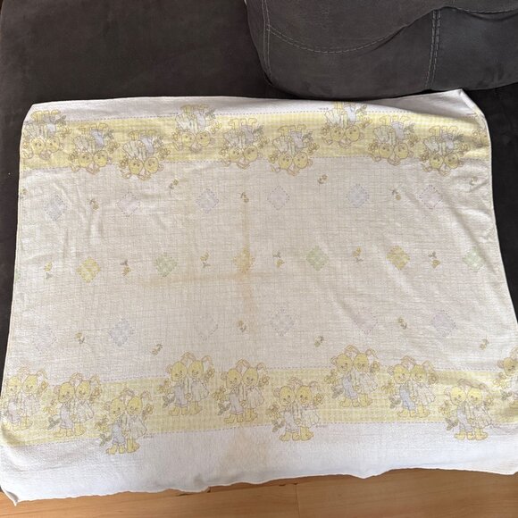 Vintage Cuddle Bear Theme Baby Blanket - Picture 1 of 8